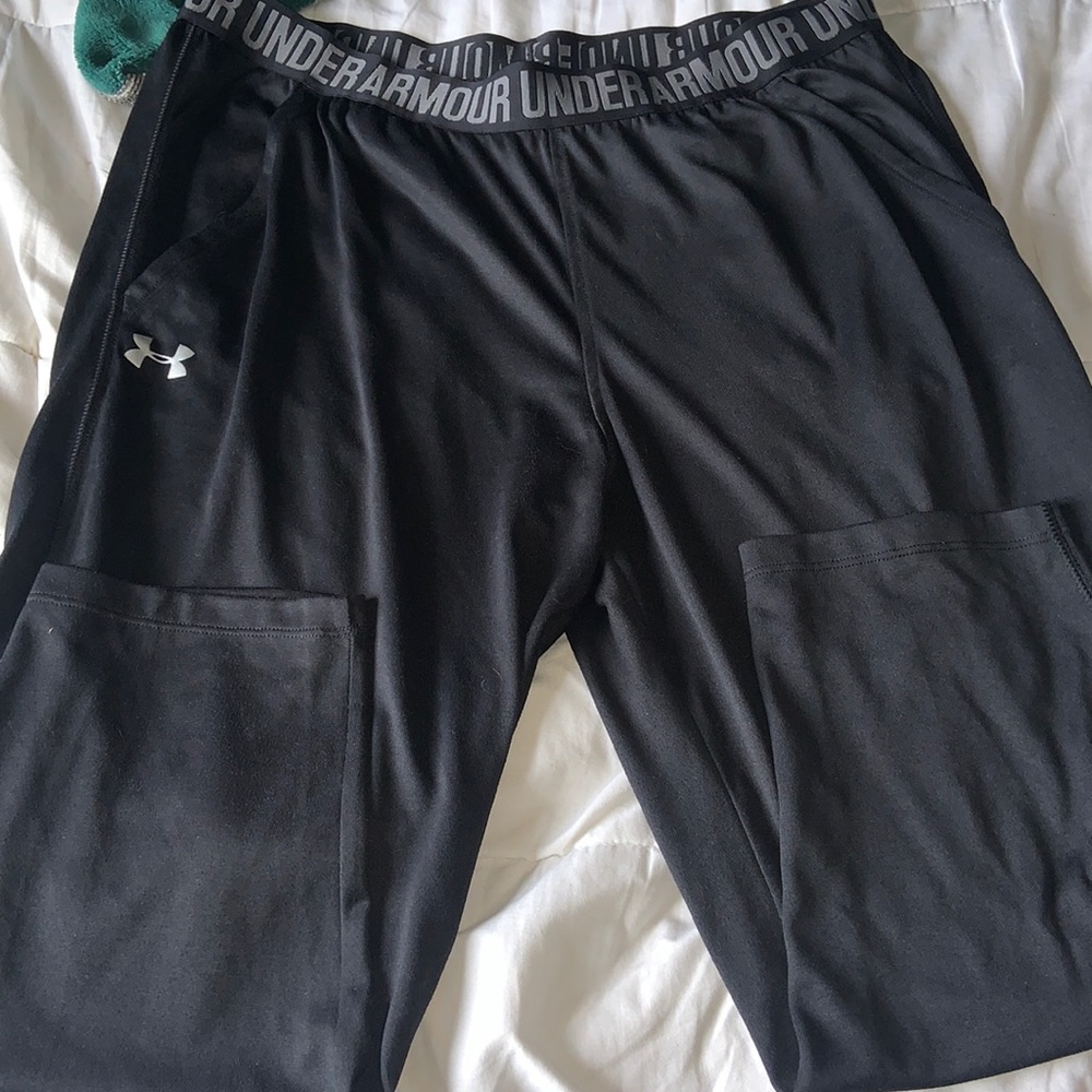 UnderArmour heatgear capris
